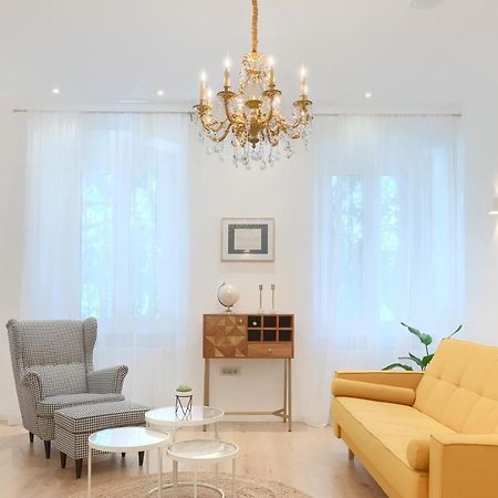 Calafati Apartment With Free Private Parking Rijeka Ngoại thất bức ảnh