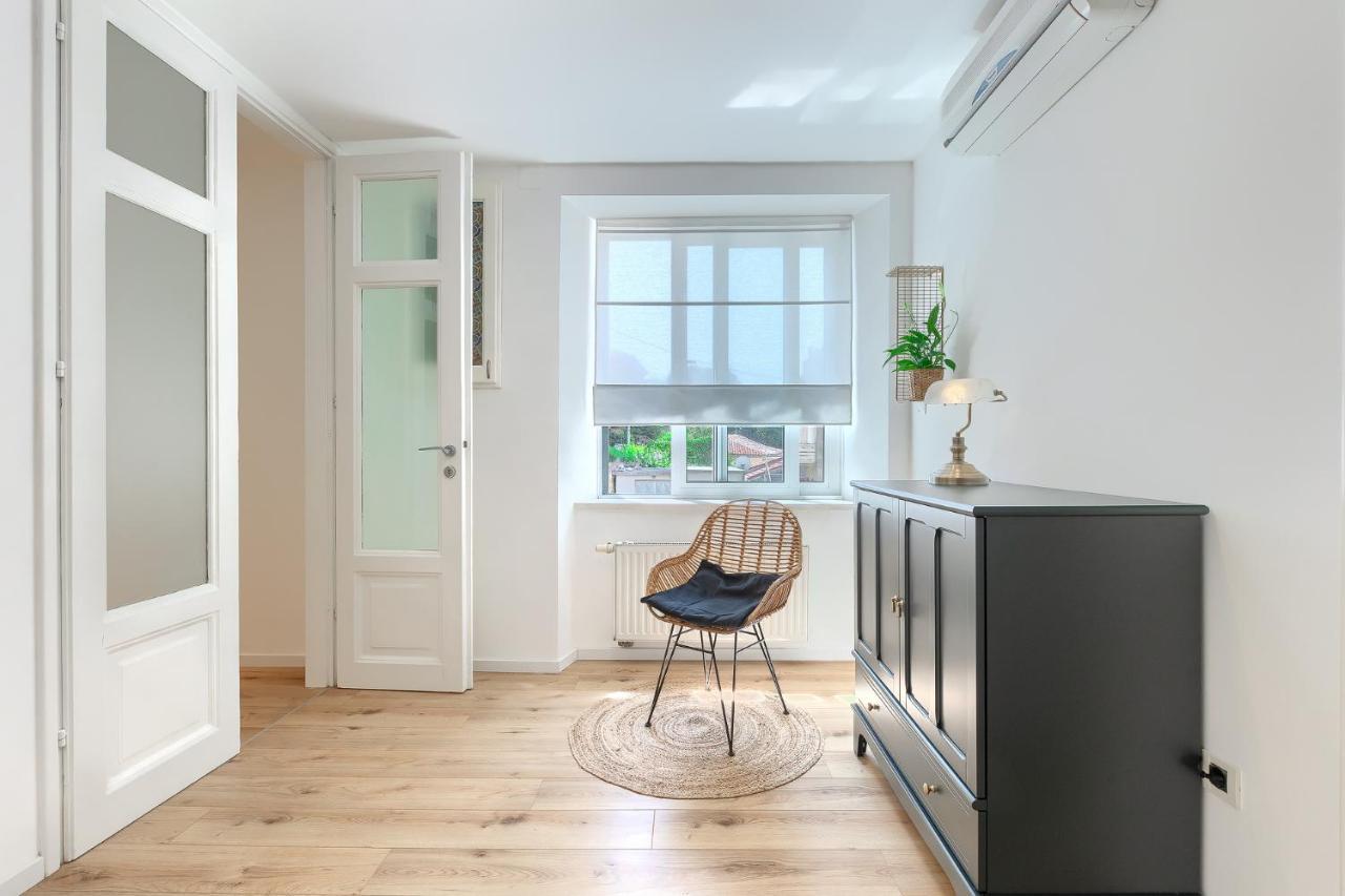 Calafati Apartment With Free Private Parking Rijeka Ngoại thất bức ảnh