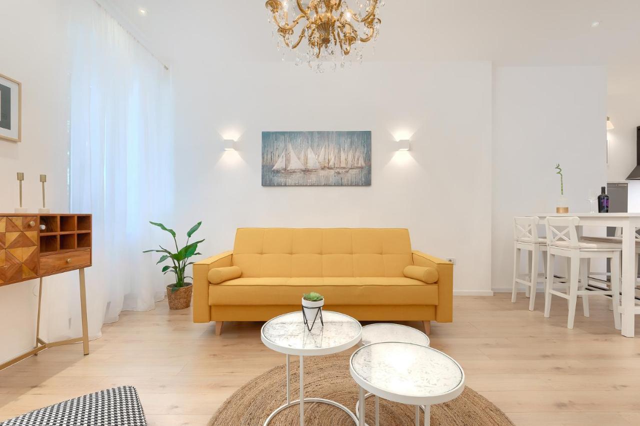 Calafati Apartment With Free Private Parking Rijeka Ngoại thất bức ảnh